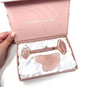 FACEÉ Jade Roller + Gua‎ Sha NWB